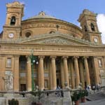  Church of St. Mary in Mosta